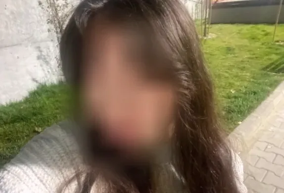 Alina, 22