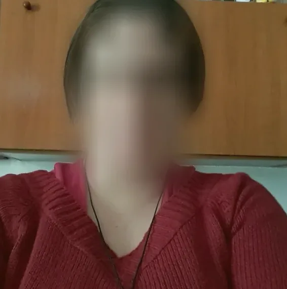 Daniela, 40