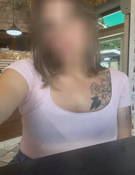 Ela, 40