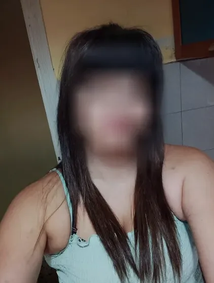 Emilia, 37