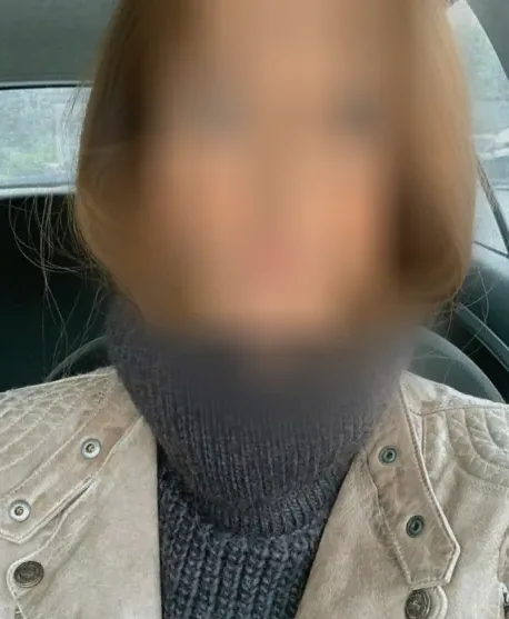 Larissa, 37