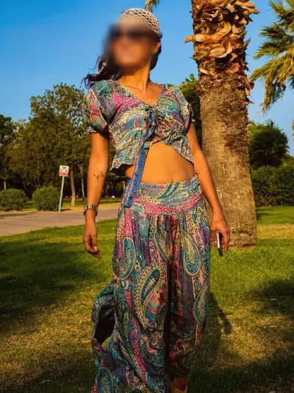 Maja, 33
