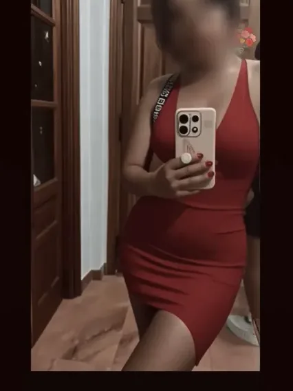 Marie, 27