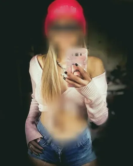 Nadja, 36