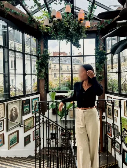 Nicole, 30