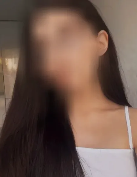 Sophia, 23